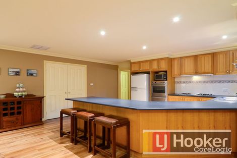 Property photo of 8 Liverpool Court Narre Warren South VIC 3805