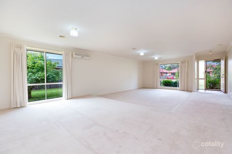 Property photo of 9 Kingfisher Place Sale VIC 3850