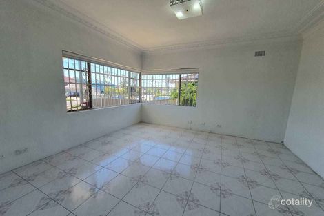 Property photo of 13 Myddleton Avenue Fairfield NSW 2165