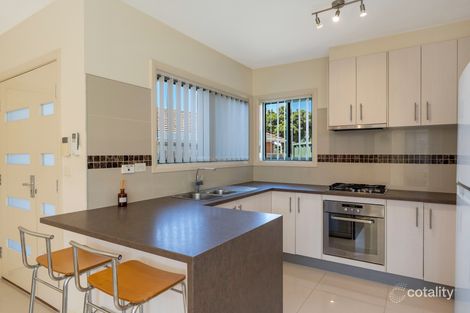 2/84 Dianne Ave, Craigieburn, VIC 3064