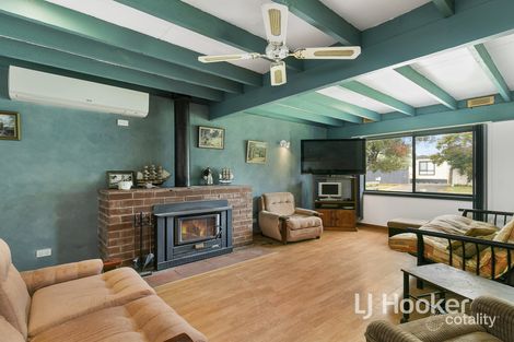 Property photo of 12 Goldensands Road Cape Woolamai VIC 3925