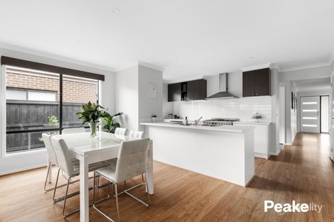 Property photo of 9 Double Delight Drive Beaconsfield VIC 3807