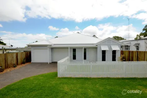 33 Cranley St, South Toowoomba, QLD 4350