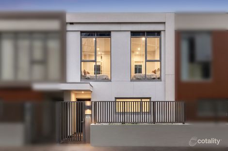 5/3 LYNNE AVE, WANTIRNA SOUTH, VIC 3152