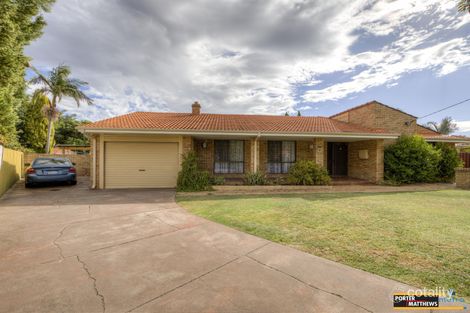 Property photo of 32 Woodlupine Court Forrestfield WA 6058