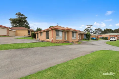 Property photo of 11/6B Hatfield Drive Drouin VIC 3818