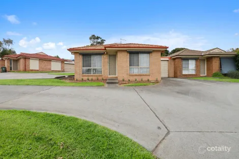 Property photo of 11/6B Hatfield Drive Drouin VIC 3818