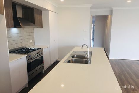 Property photo of 47 Madden Boulevard Tarneit VIC 3029