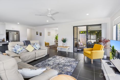 Property photo of 41 Bora Place Ningi QLD 4511