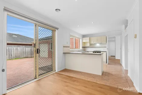 Property photo of 35 Willesden Drive Waurn Ponds VIC 3216