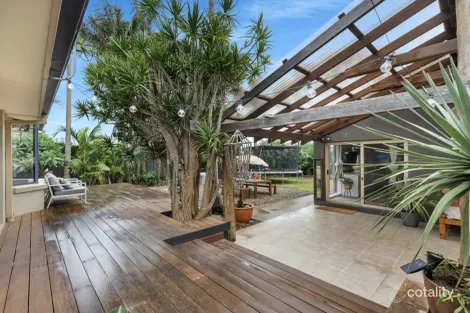 32 WARATAH AVE, CUDMIRRAH, NSW 2540