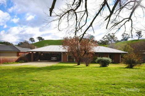 10 Main St, Maindample, VIC 3723