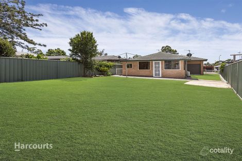 Property photo of 8 Hughes Drive Albion Park NSW 2527