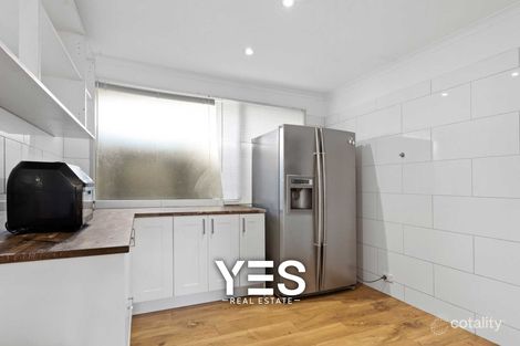 Property photo of 34 Queensbury Way Werribee VIC 3030