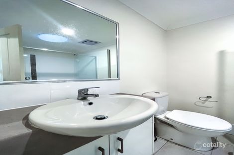 Property photo of 16 Larcom Crescent Redbank Plains QLD 4301