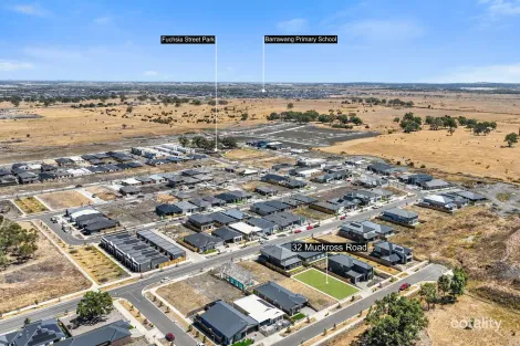 Property photo of 32 Muckross Road Wollert VIC 3750