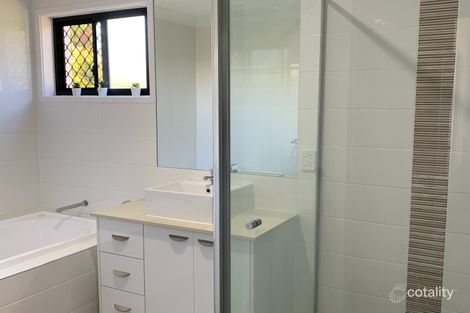Property photo of 1/14 Sutherland Avenue Labrador QLD 4215