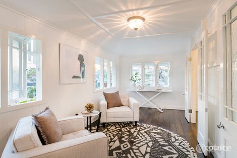 Property photo of 26 Amy Street Hawthorne QLD 4171