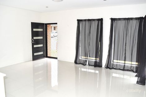 Property photo of 22 Marshall Avenue Spring Farm NSW 2570