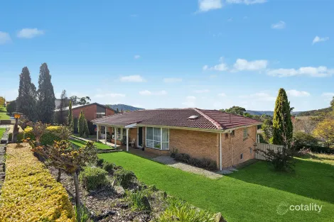 Property photo of 8 Hill Range Crescent Lithgow NSW 2790