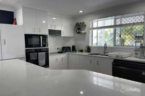 Property photo of 8/24 Pandanus Drive Cannonvale QLD 4802