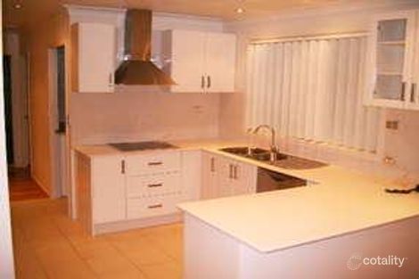 Property photo of 30 Oak Drive Georges Hall NSW 2198