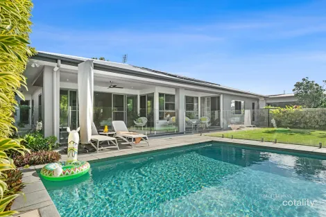 Property photo of 6 White Beech Road Noosa Heads QLD 4567