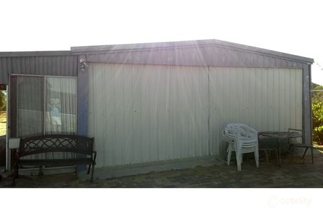 Property photo of 172 Seaview Drive Karakin WA 6044