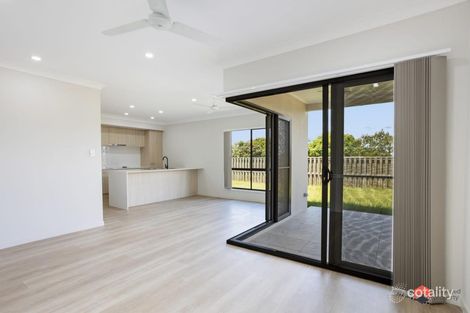 14 Bradbury St, Greenbank, QLD 4124