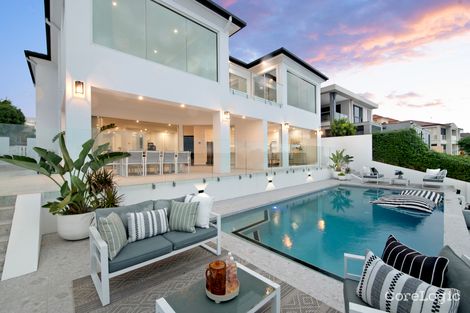 Property photo of 126 Sir Bruce Small Boulevard Benowa QLD 4217