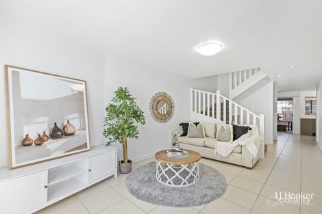Property photo of 2/24 Dethridge Street Northgate QLD 4013