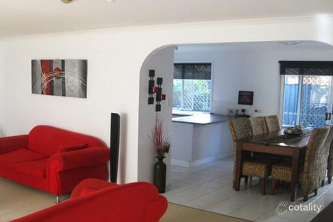 2/23 Rosella St, Bongaree, QLD 4507