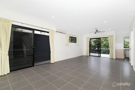 Property photo of 2/28 Hood Street Sherwood QLD 4075