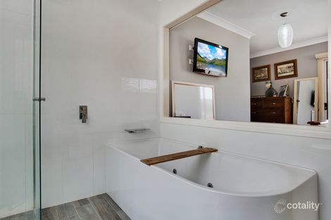 Property photo of 10 Otiose Court Tallai QLD 4213