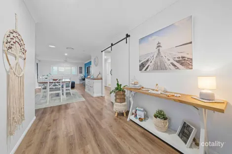 Property photo of 39 Kidman Circuit Thornlands QLD 4164