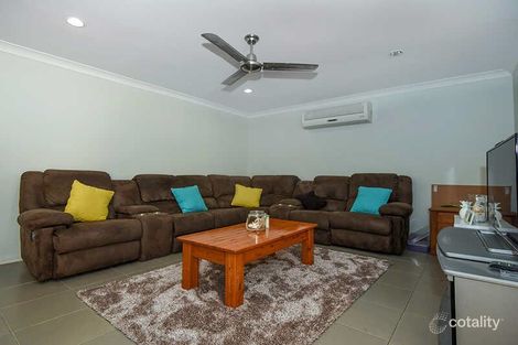 Property photo of 2/7 Wildcard Drive Glenvale QLD 4350