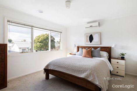 Property photo of 31 Glanfield Street Northcote VIC 3070