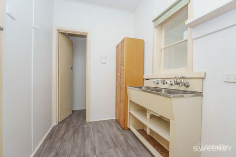 Property photo of 17 Delphin Avenue Altona North VIC 3025