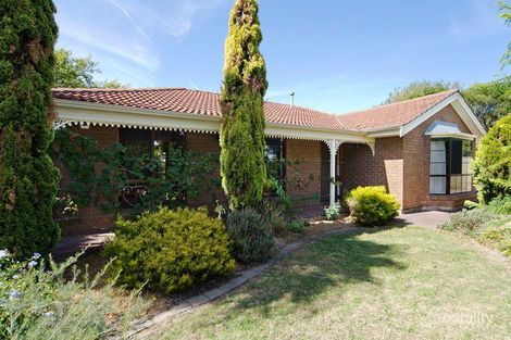 1 Hispano Dr, Woodcroft, SA 5162
