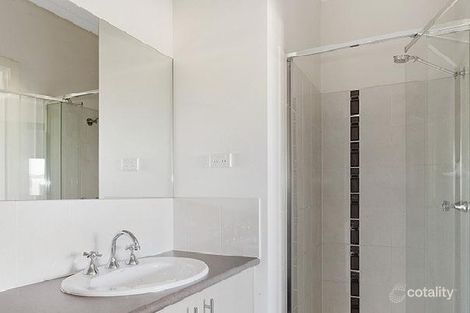 Property photo of 82 Sabel Drive Cranbourne North VIC 3977