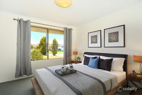 Property photo of 11 Moore Court Cooloongup WA 6168