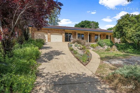 34 Churchill Ave, Kooringal, NSW 2650