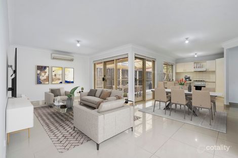 Property photo of 3 Lavender Close Casula NSW 2170