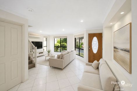 Property photo of 27/12 Greendale Way Carindale QLD 4152