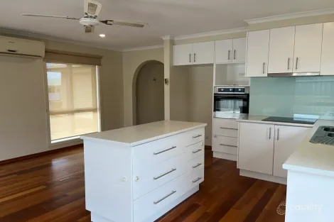 Property photo of 1/24 Cornthwaite Crescent Leopold VIC 3224