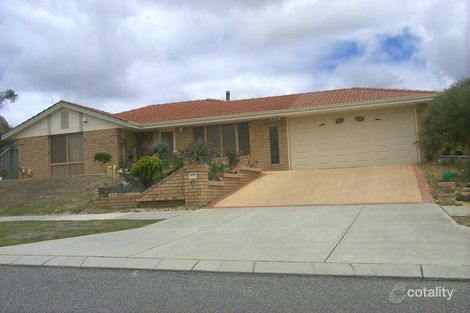 19 St Lawrence Dr, Beechboro, WA 6063