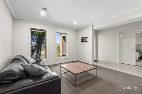 Property photo of 68 Bradman Boulevard Traralgon VIC 3844