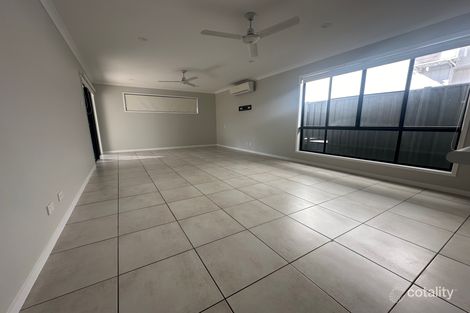 Property photo of 28 Kingfisher Street Moranbah QLD 4744