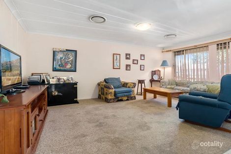 Property photo of 98 Tamworth Crescent Hoxton Park NSW 2171