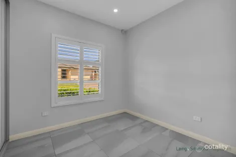 Property photo of 20 Mermaid Crescent Glenfield NSW 2167